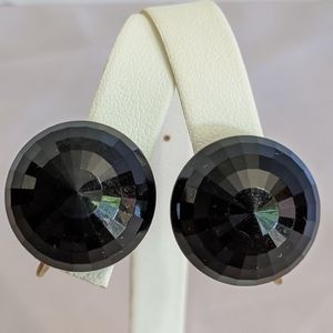 Vintage Dalsheim black lucite clip earrings